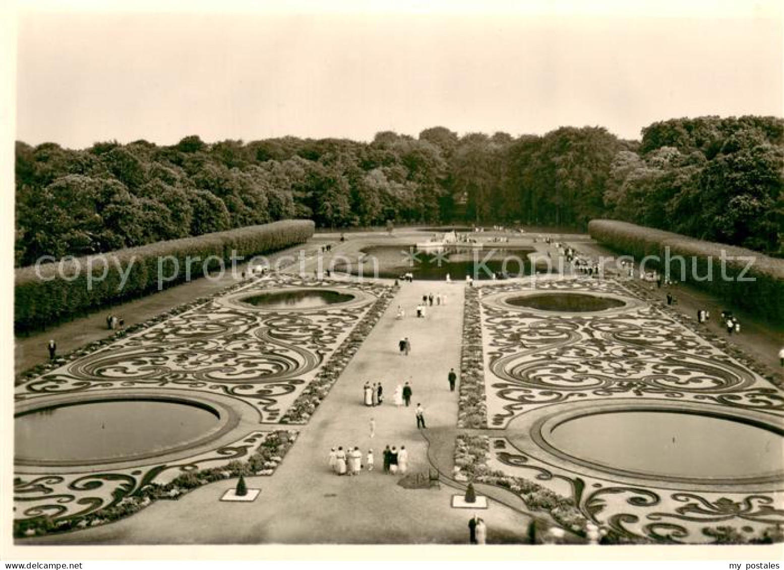 Bruehl Rheinland Schlossgarten