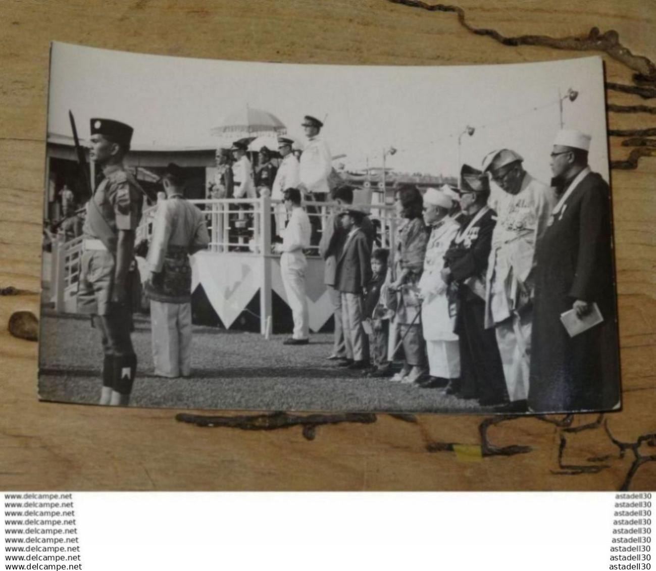 BRUNEI  ............ 201101-1390