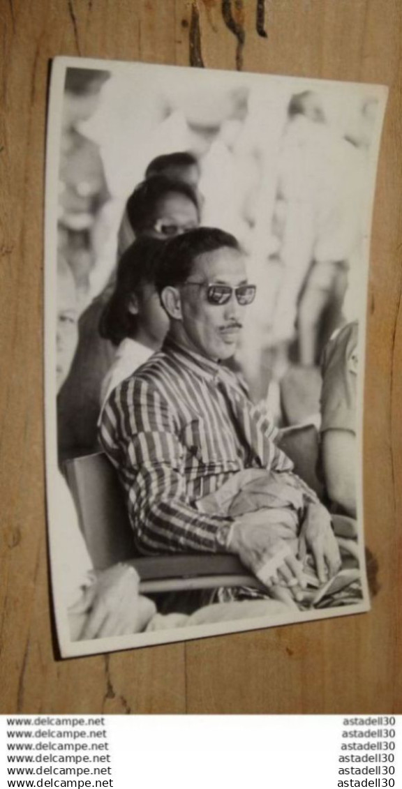 BRUNEI : Carte photo  ............ 70-8253