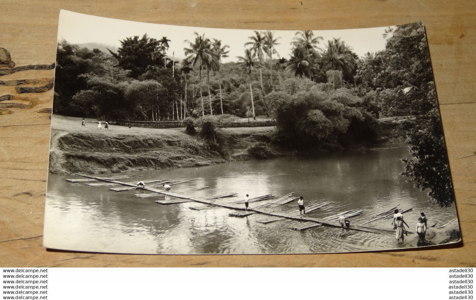 BRUNEI : Carte photo  ............ 70-8254