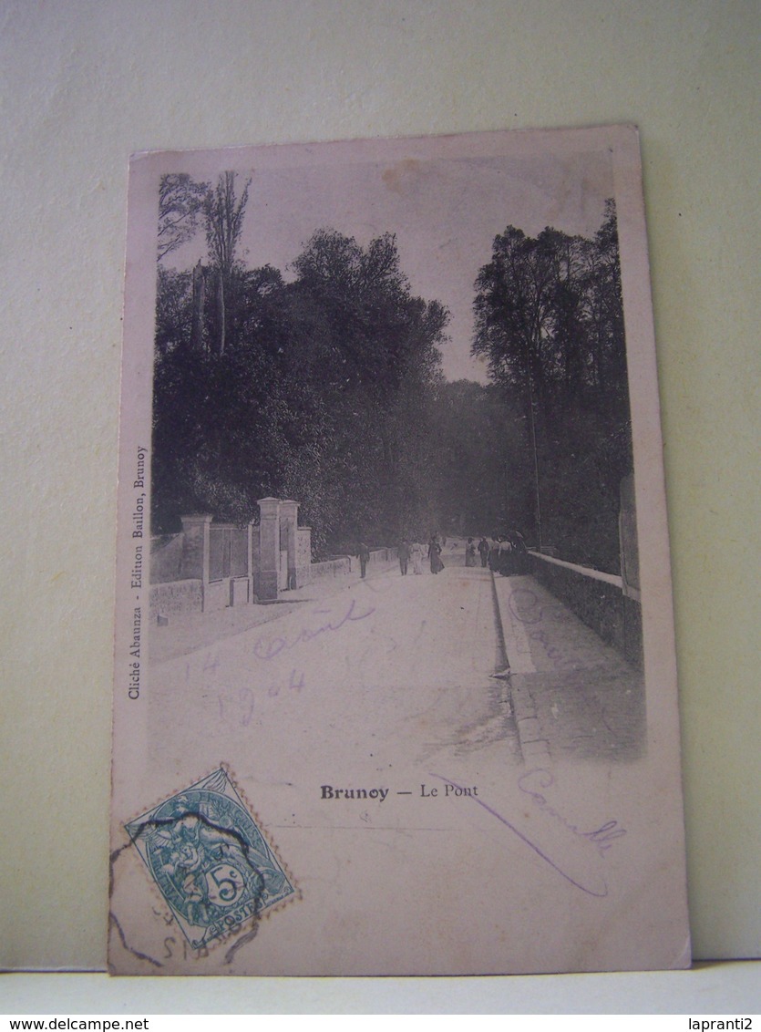 BRUNOY (ESSONNE) LES ARBRES. LE PONT.