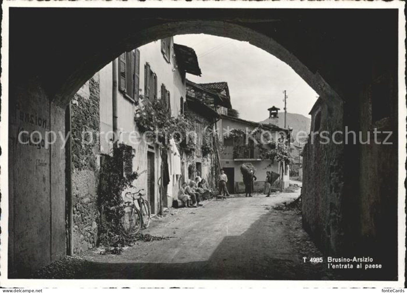 Brusino Arsizio Entrata al paese