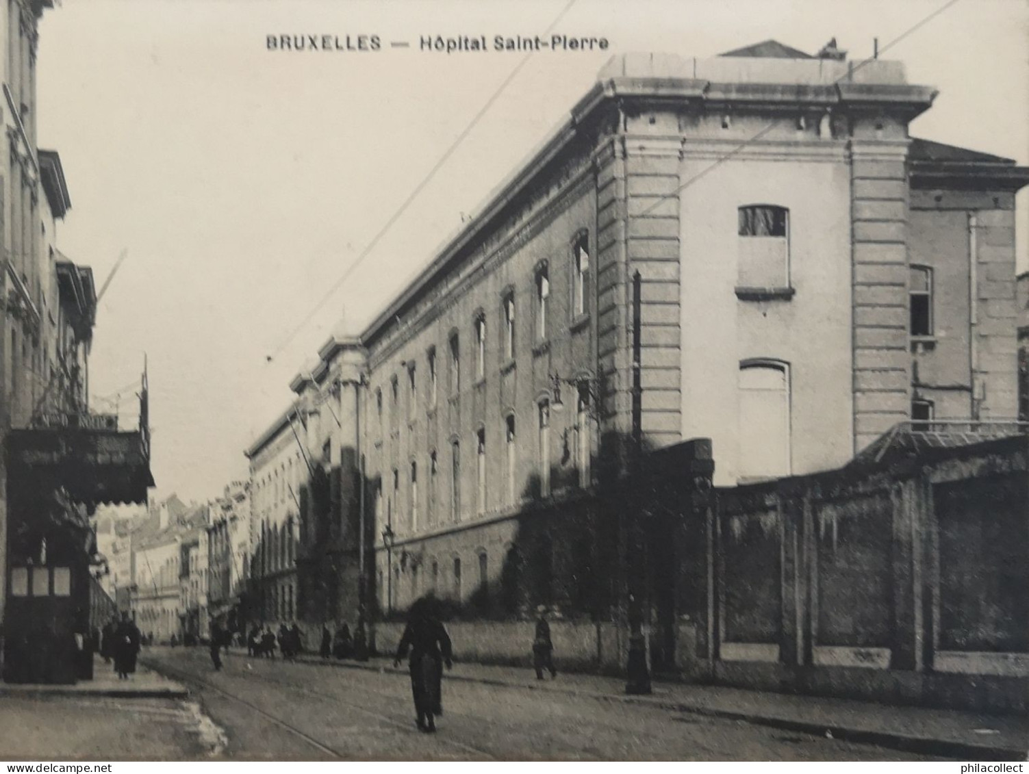 Bruxelles // Hopital Saint Pierre (gevel Reklame links) 19??