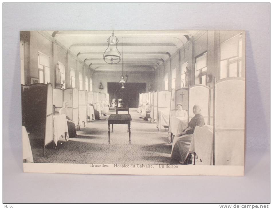 Bruxelles. Hospice du Calvaire. Un Dortoir.