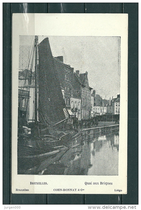 BRUXELLES: Quai Aux Briques, niet gelopen postkaart (GA17975)