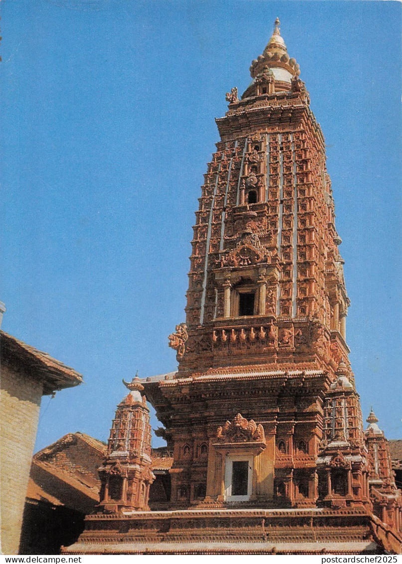 BT13224 Mahaboudha a masterpoiece in terra cotta Nepal       Nepal