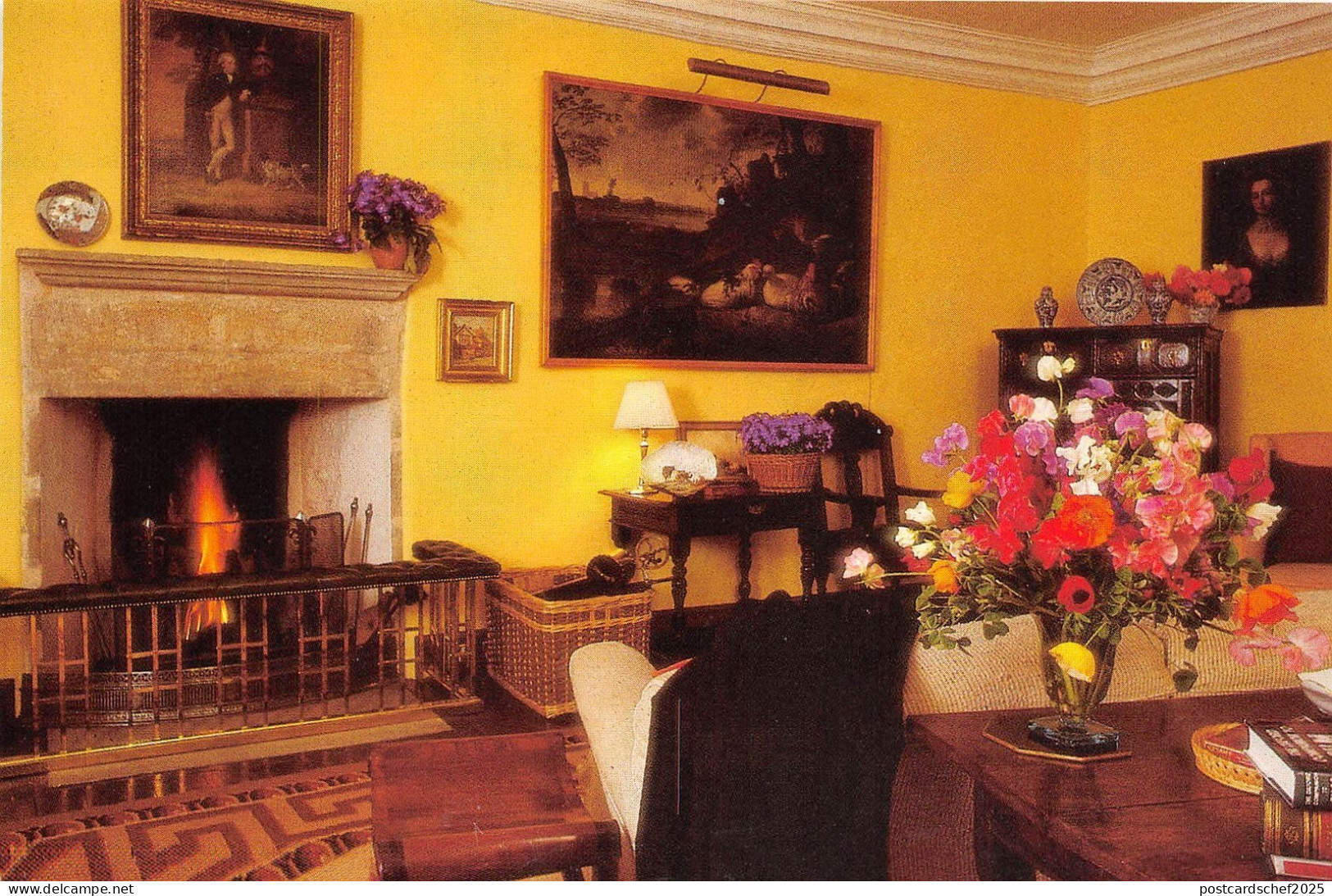 BT18263 the yellow room cawdor castle nairn  scotland