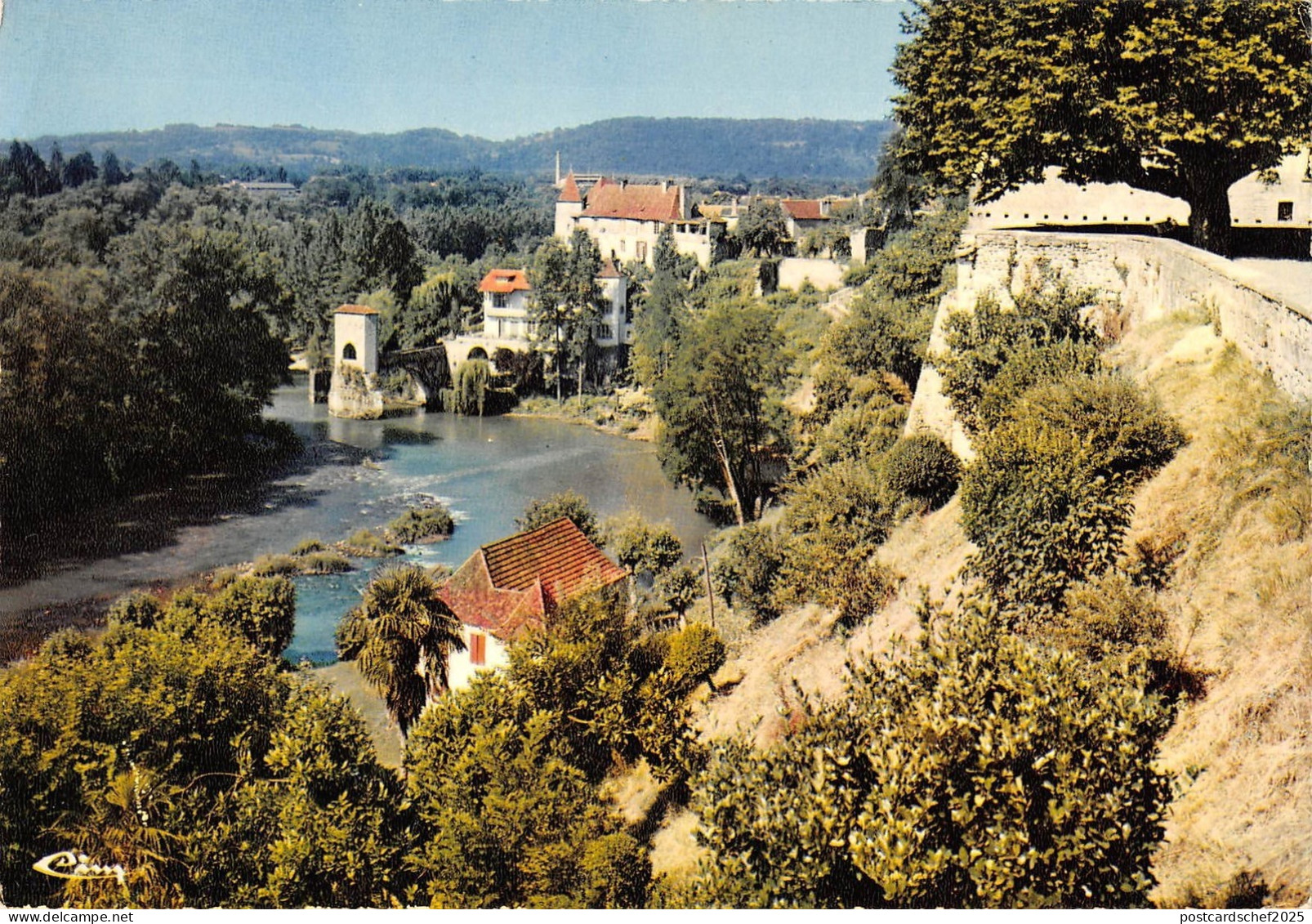 BT5191 sauveterre de bearn        France