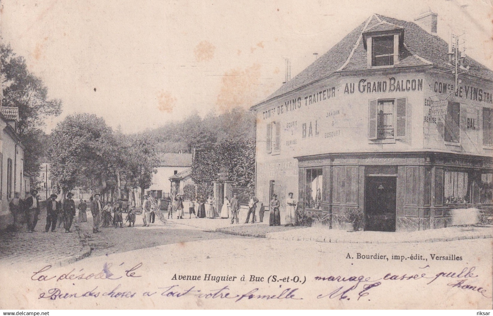 BUC(AU GRAND BALCON)
