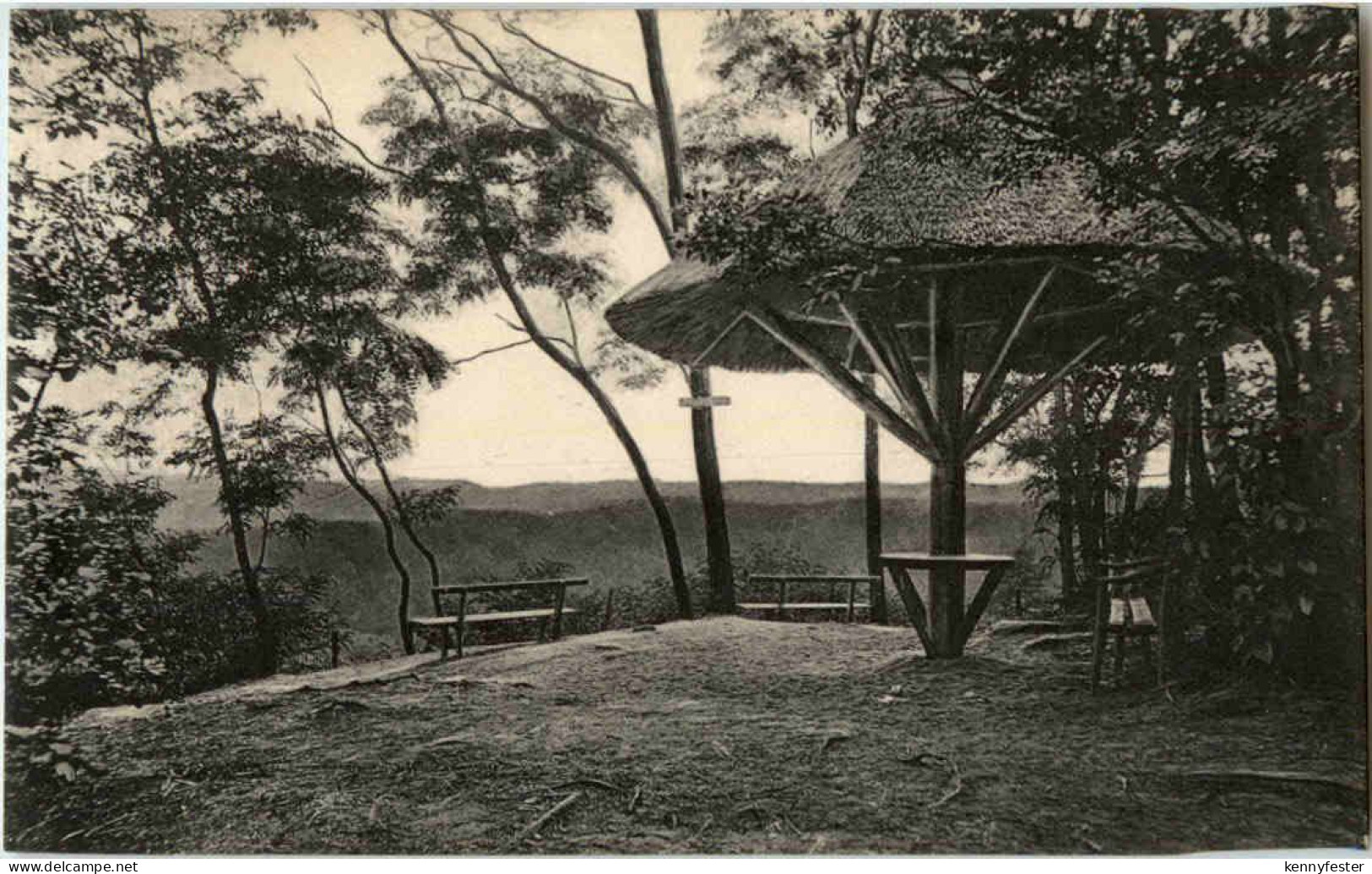 Buckow - Dachsberg mit Schutzhütte