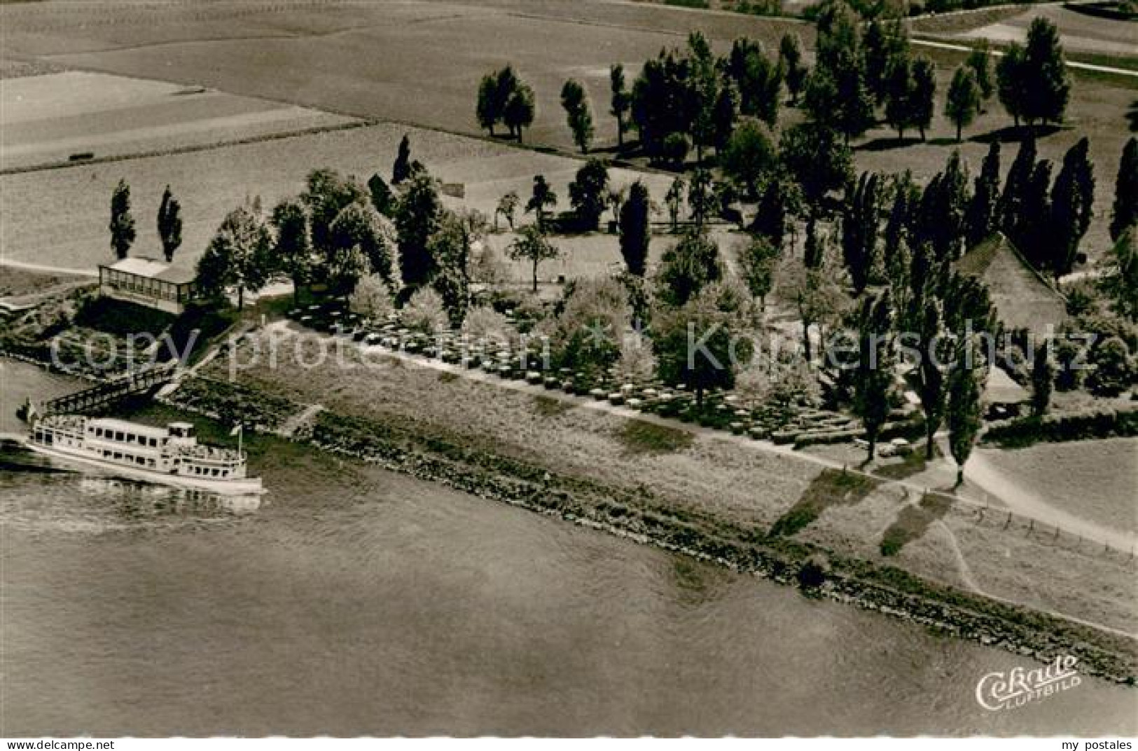 Buederich Duesseldorf Gartenrestaurant Moenchenwerth Fliegeraufnahme