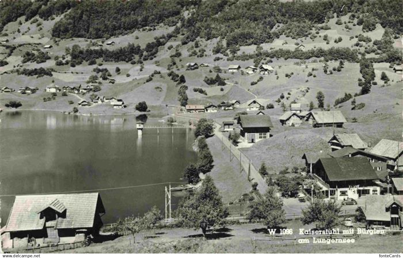Buerglen OW Kaiserstuhl mit Buerglen am Lungernsee