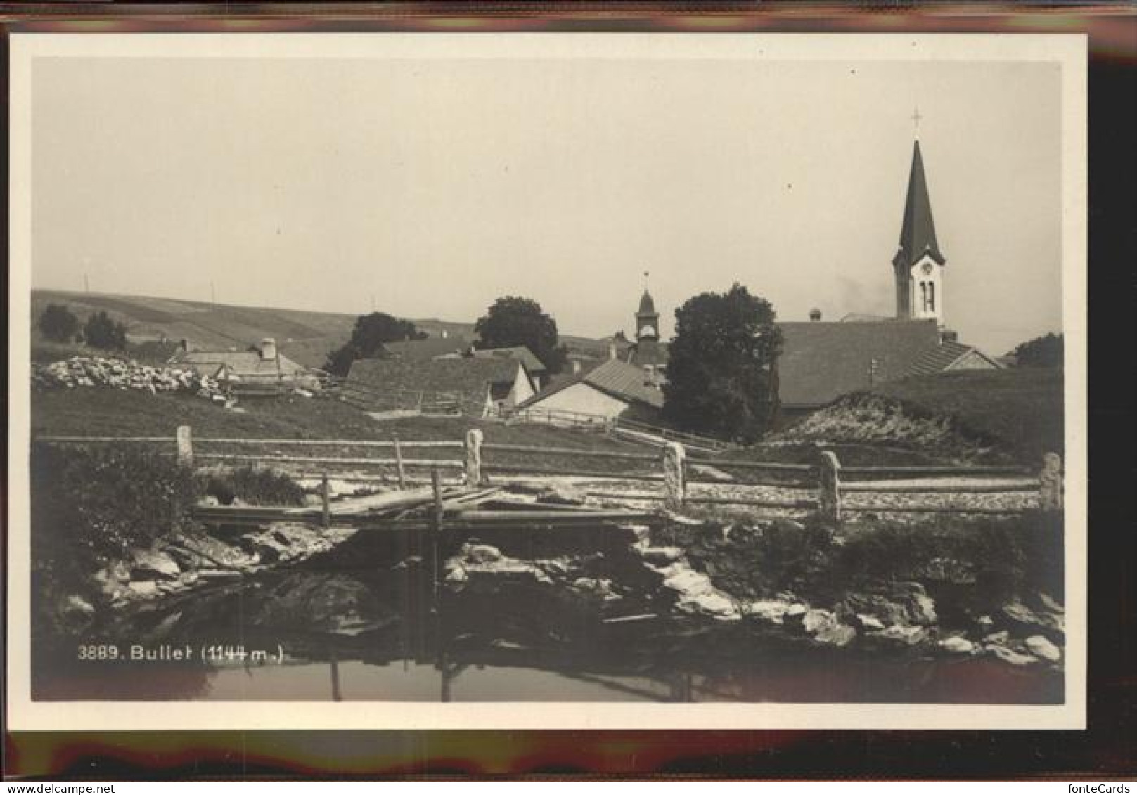 Bullet Teilansicht Kirche