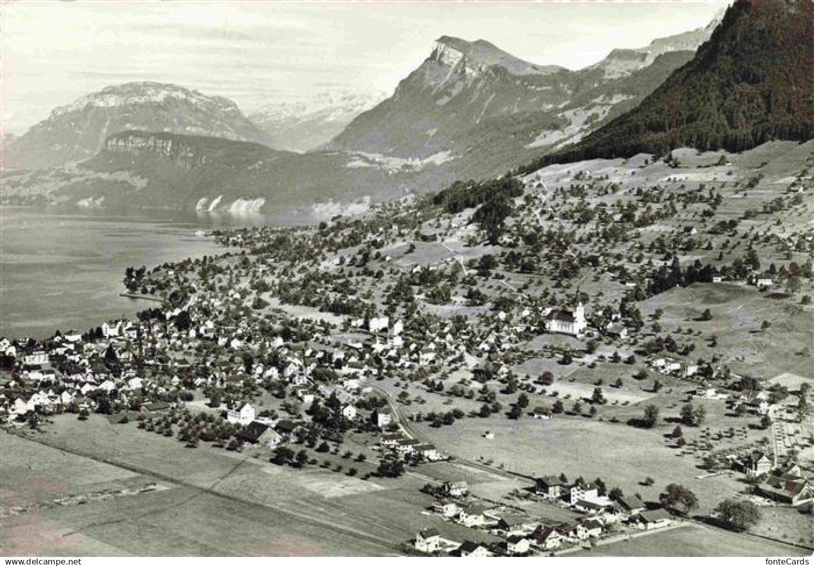 Buochs Vierwaldstaettersee Fliegeraufnahme