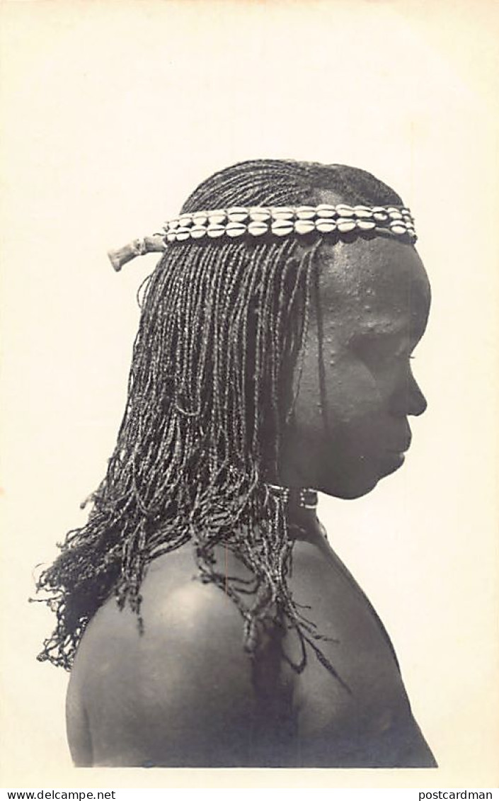 Burkina Faso - Homme Kado - Ed. Lattès 52