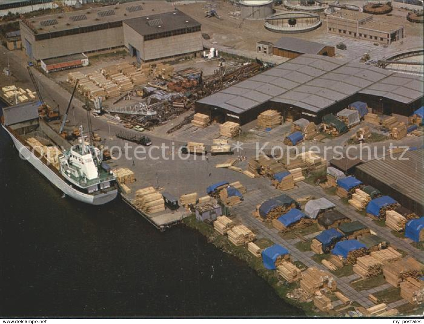 Bussum Fliegeraufnahme Holzlager