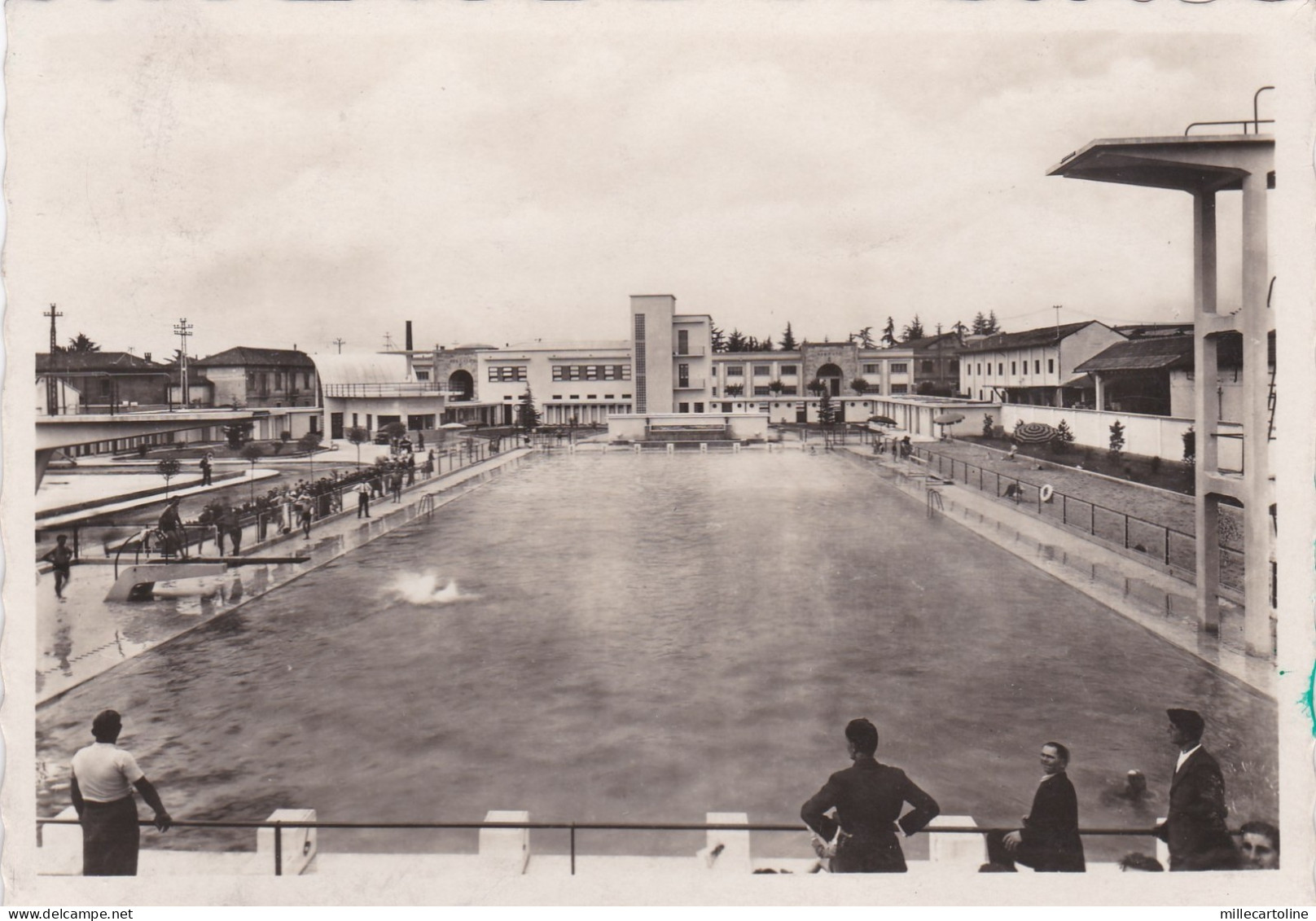 # BUSTO ARSIZIO: PISCINA COSTANZO CIANO