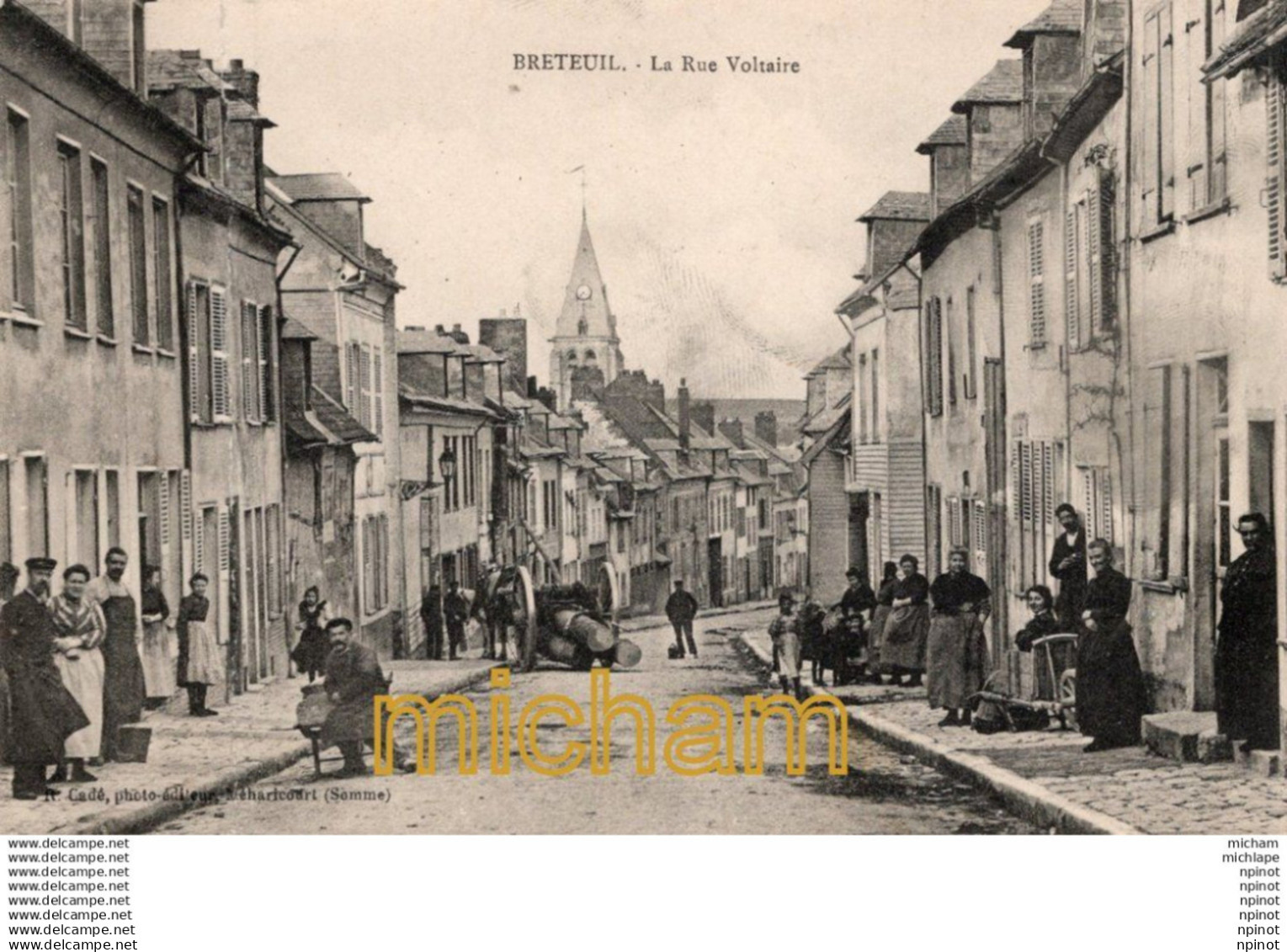 C P A  60  -   BRETEUIL  -  la rue voltaire