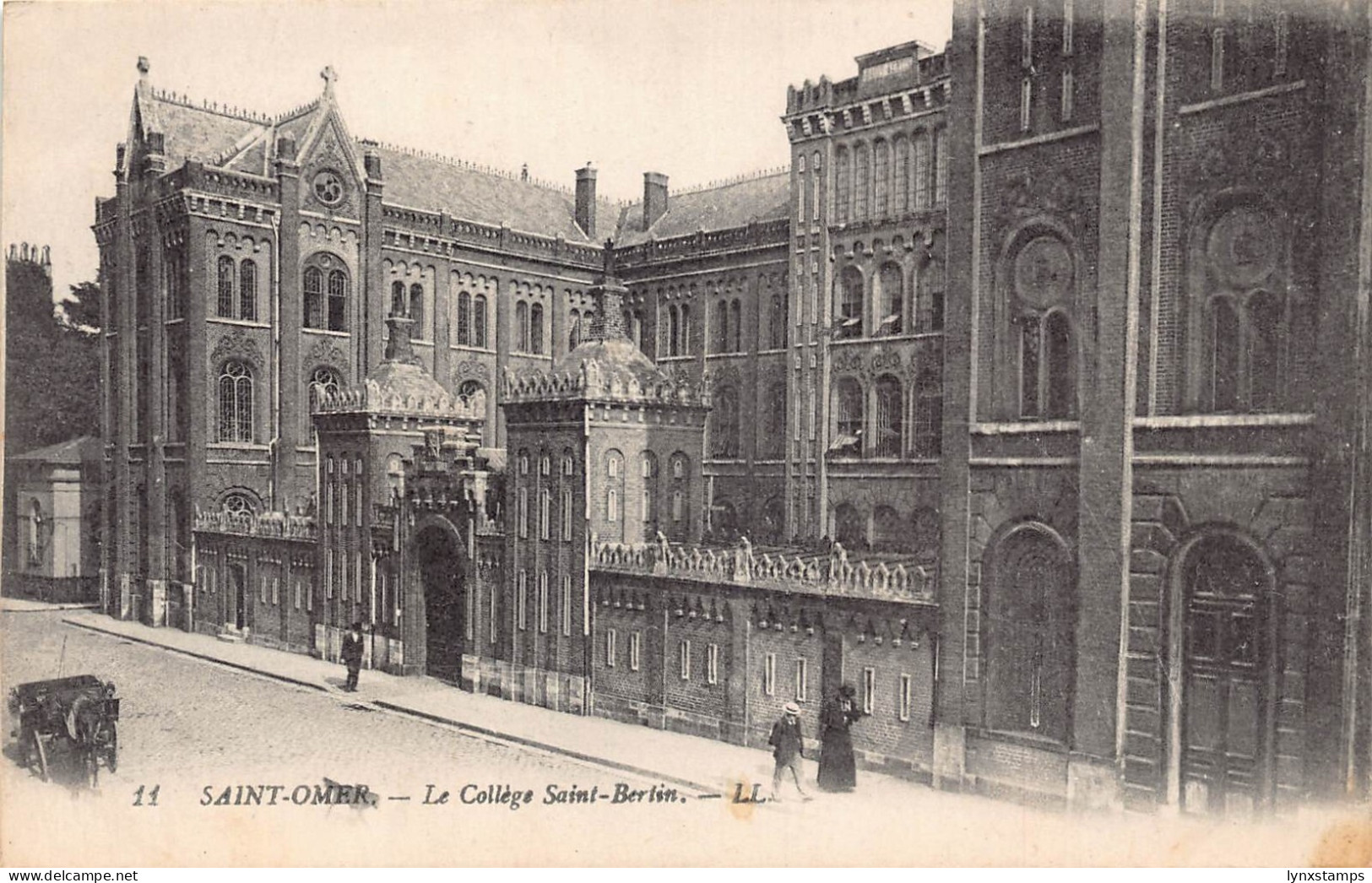 C021 France, Saint Omer Le College Saint-Berlin vintage  postcard