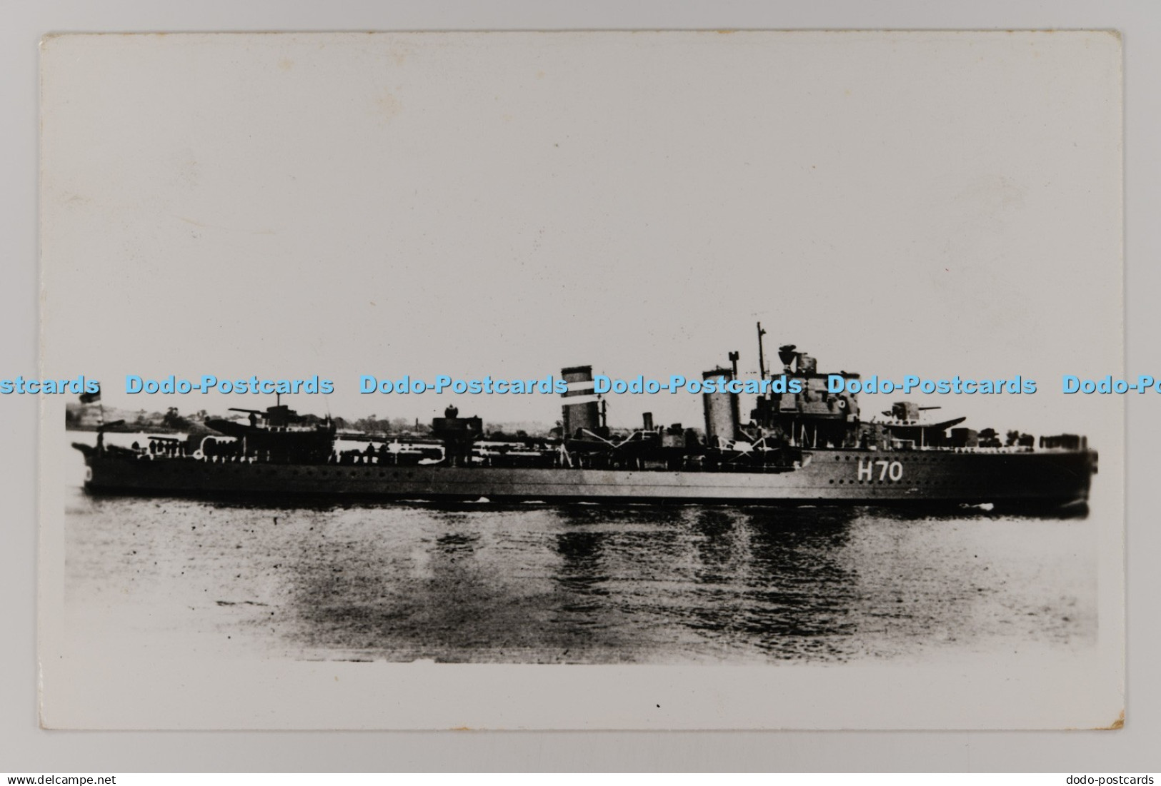 C028764 HMCS Saskatchewan H70. Old Photo