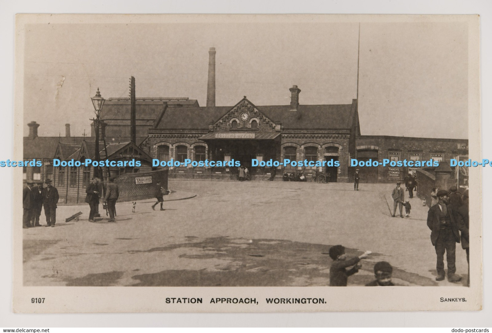 C033912 Workington Railway Station Cumbria Station Approach Sankeys High Speed M