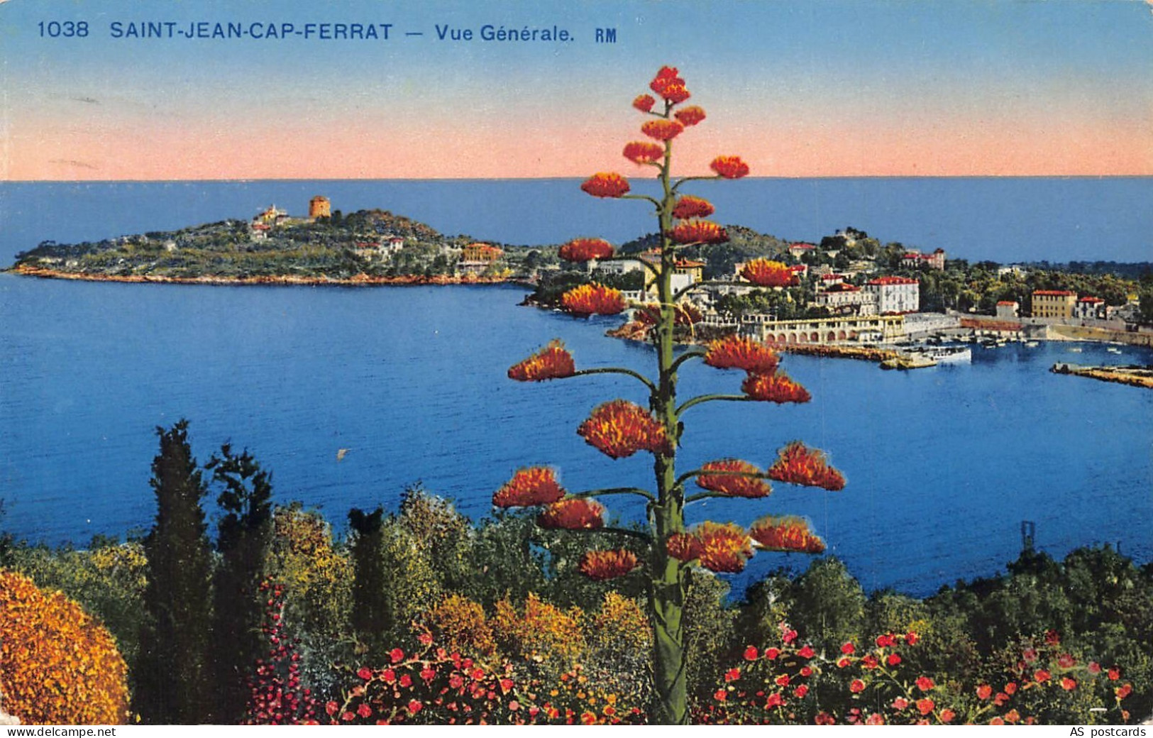 C142 France Saint Jean Cap Ferrat Vue generale 1933  vintage postcard