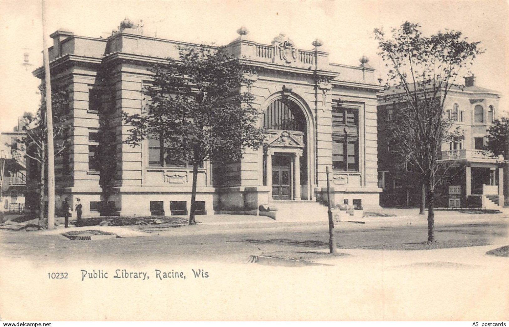 C159 Wisconsin Racine Public Library    vintage postcard
