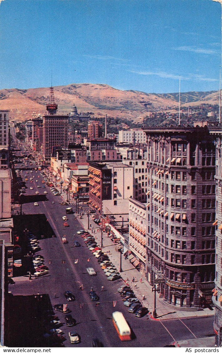 C164  Utah Salt Lake City Main Street   vintage postcard
