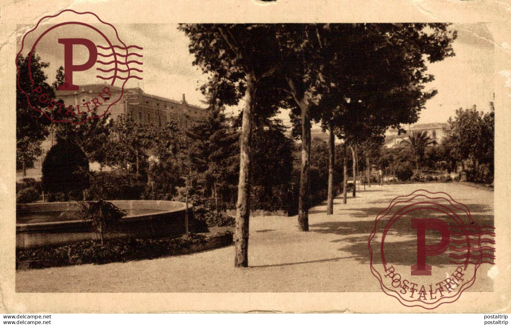 CÁCERES. PASEO DE CANOVAS.