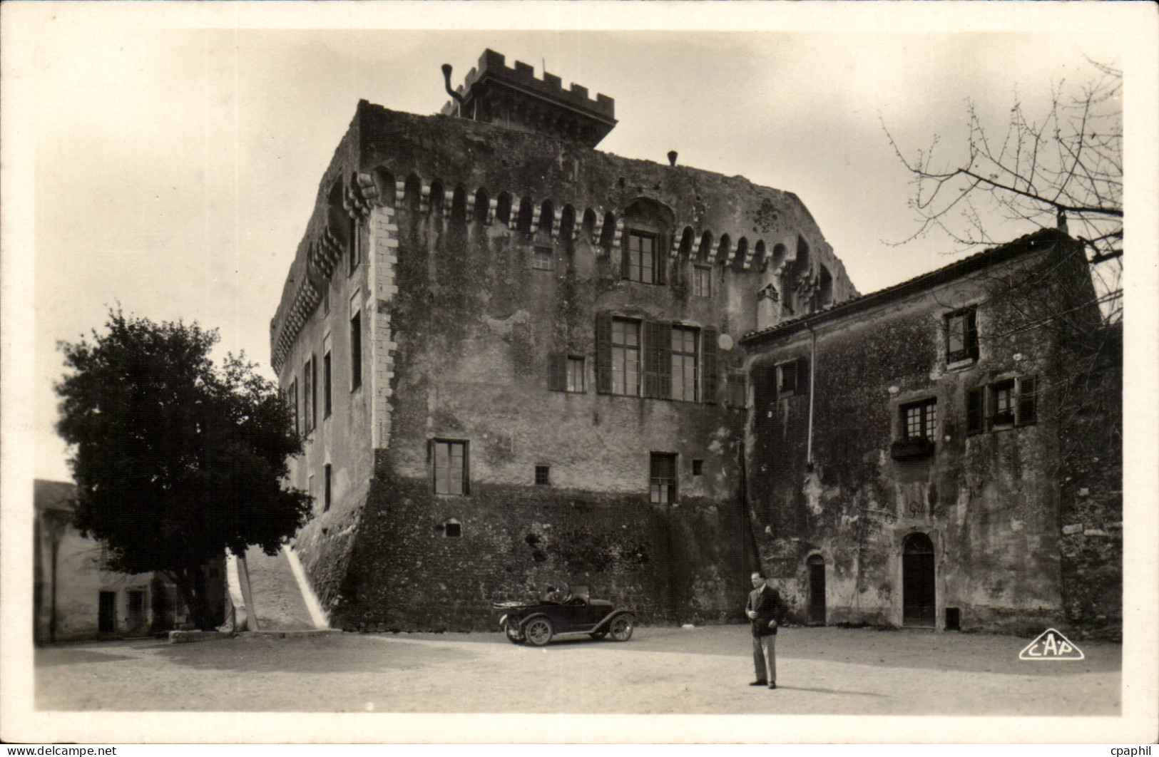 Cagnes sur Mer - Le Chateau - automobile - CPA