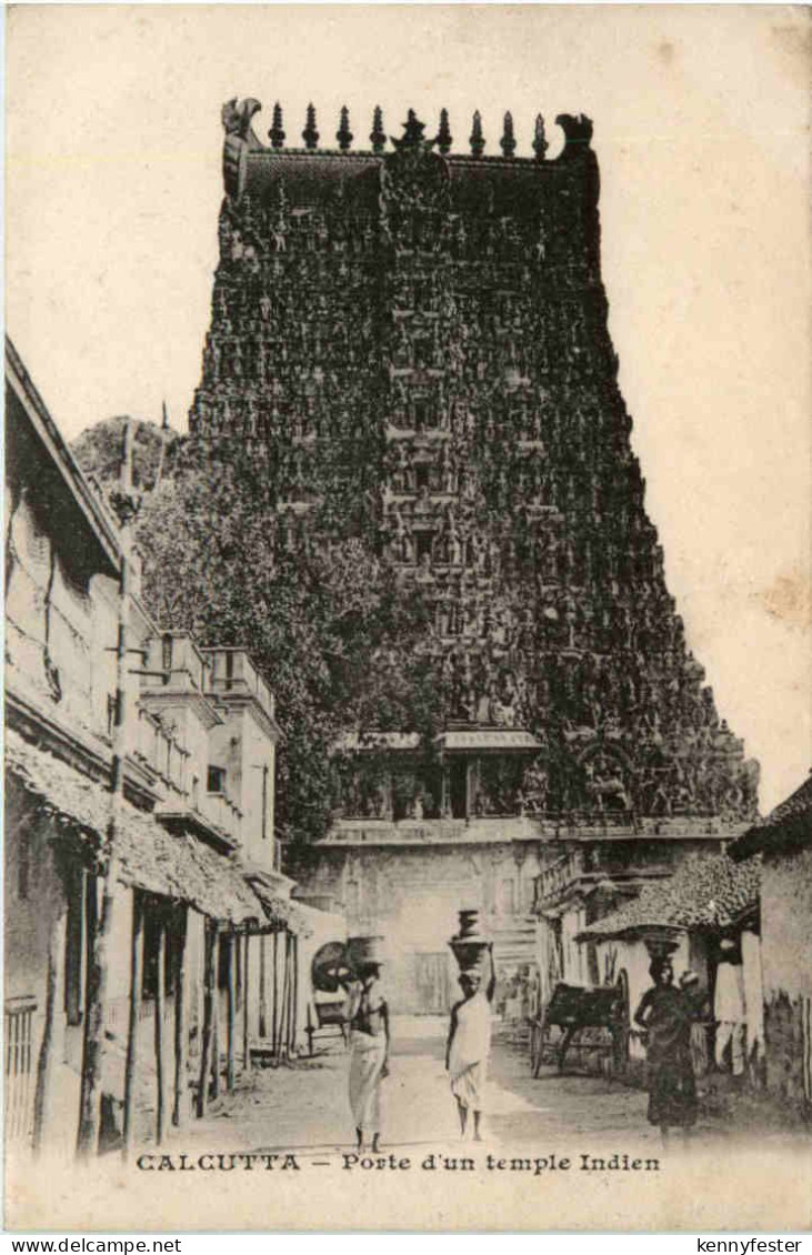 Calcutta - Porte d un temple indien