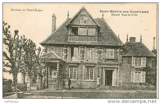 CALVADOS -ref A14408- saint martin aux chartrains -le manoir  tout la ville  -carte bon etat -