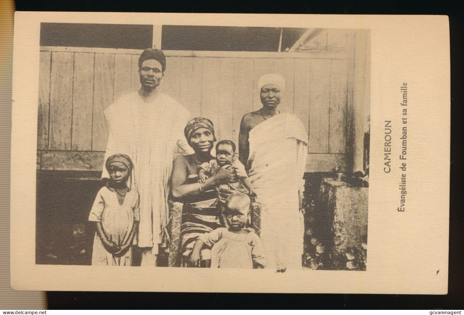 CAMEROUN   EVANGELISTE DE FOUMBAN ET SA FAMILLE