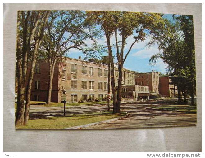 Canada  - Fredericton - New Brunswick - Victoria Public Hospital  D84132