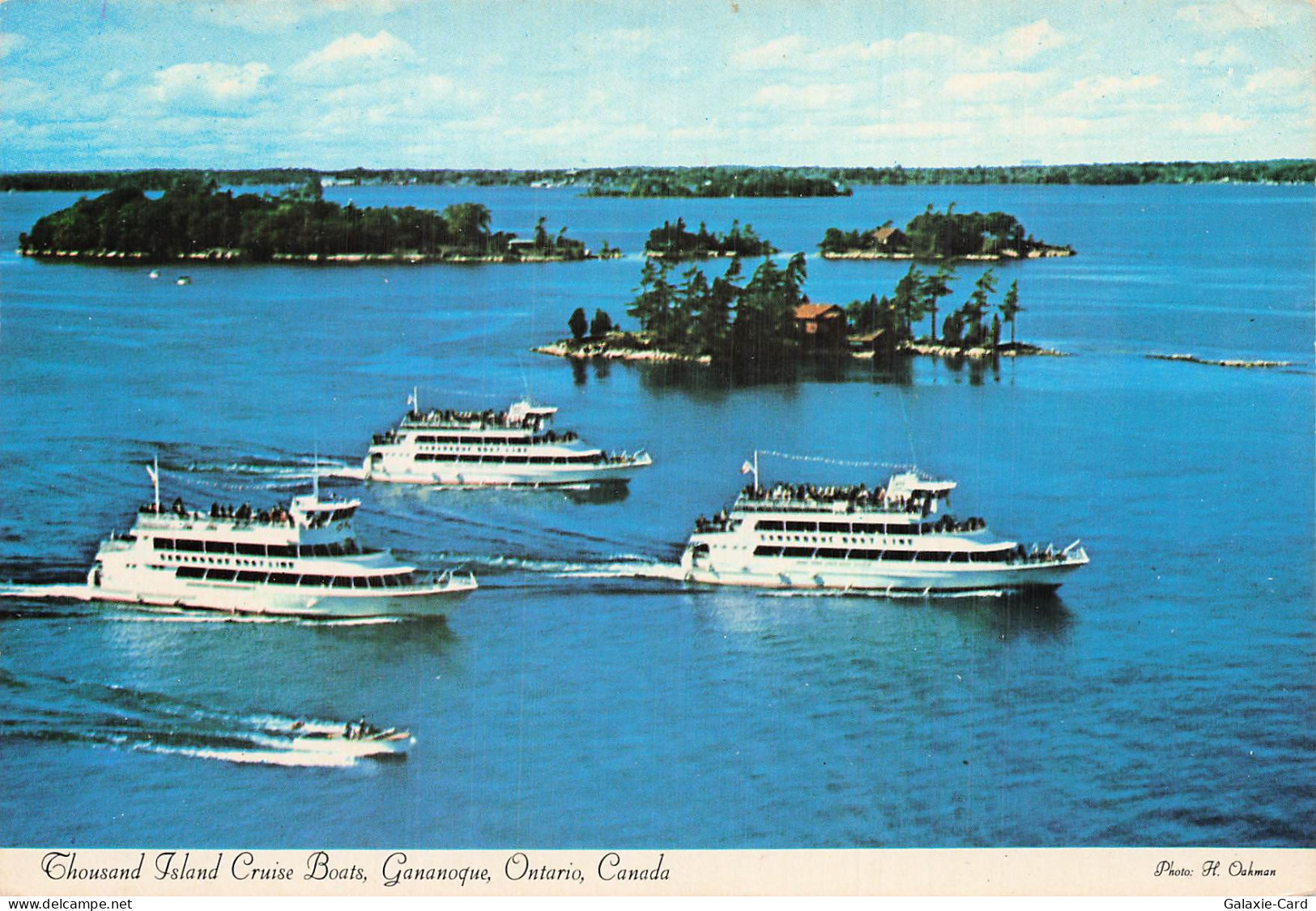 CANADA GANANOQUE THOUSAND ISLAND CRUISE BOATS