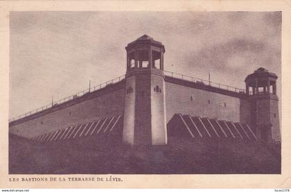 LEVIS, QUÉBEC - LES BASTIONS DE LA TERRASSE DE LÉVIS