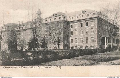 [-5%] CANADA - St Hyacinthe - PQ - Couvent de la Présentation - façade - cour - Carte Postale Ancienne