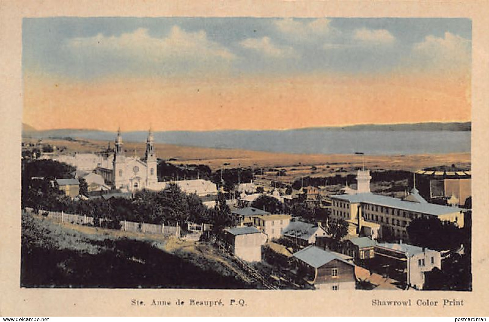 Canada - SAINTE ANNE DE BEAUPRÉ (QC) Vue générale