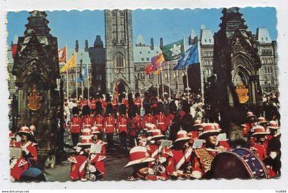 AK 03901 CANADA - Changing of the Guards with the Canadian Guards Band