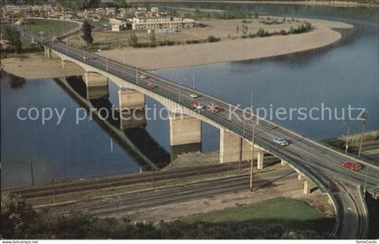 Kamloops Overlander Bridge Thompson River Fliegeraufnahme