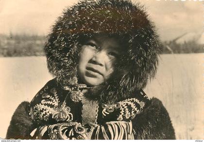 CANADA PETIT INDIEN KLINKET DANS LES MONTAGNES