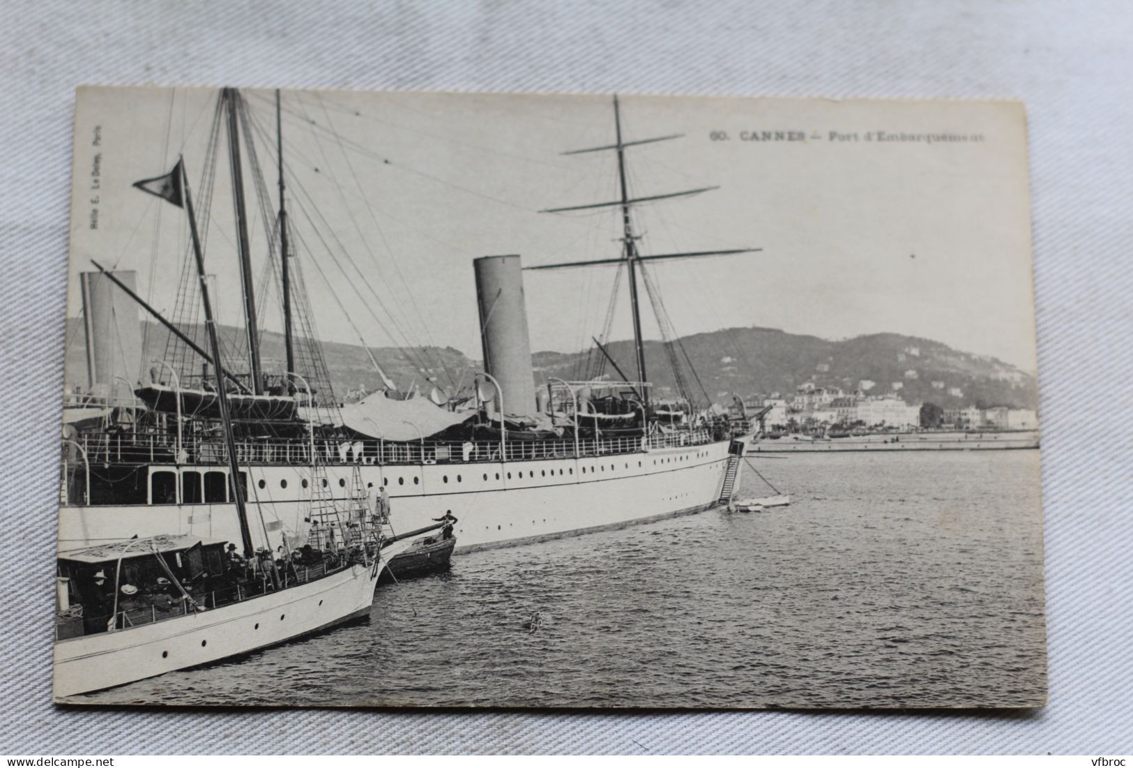 Cannes, port d'embarquement, Alpes Maritimes 06