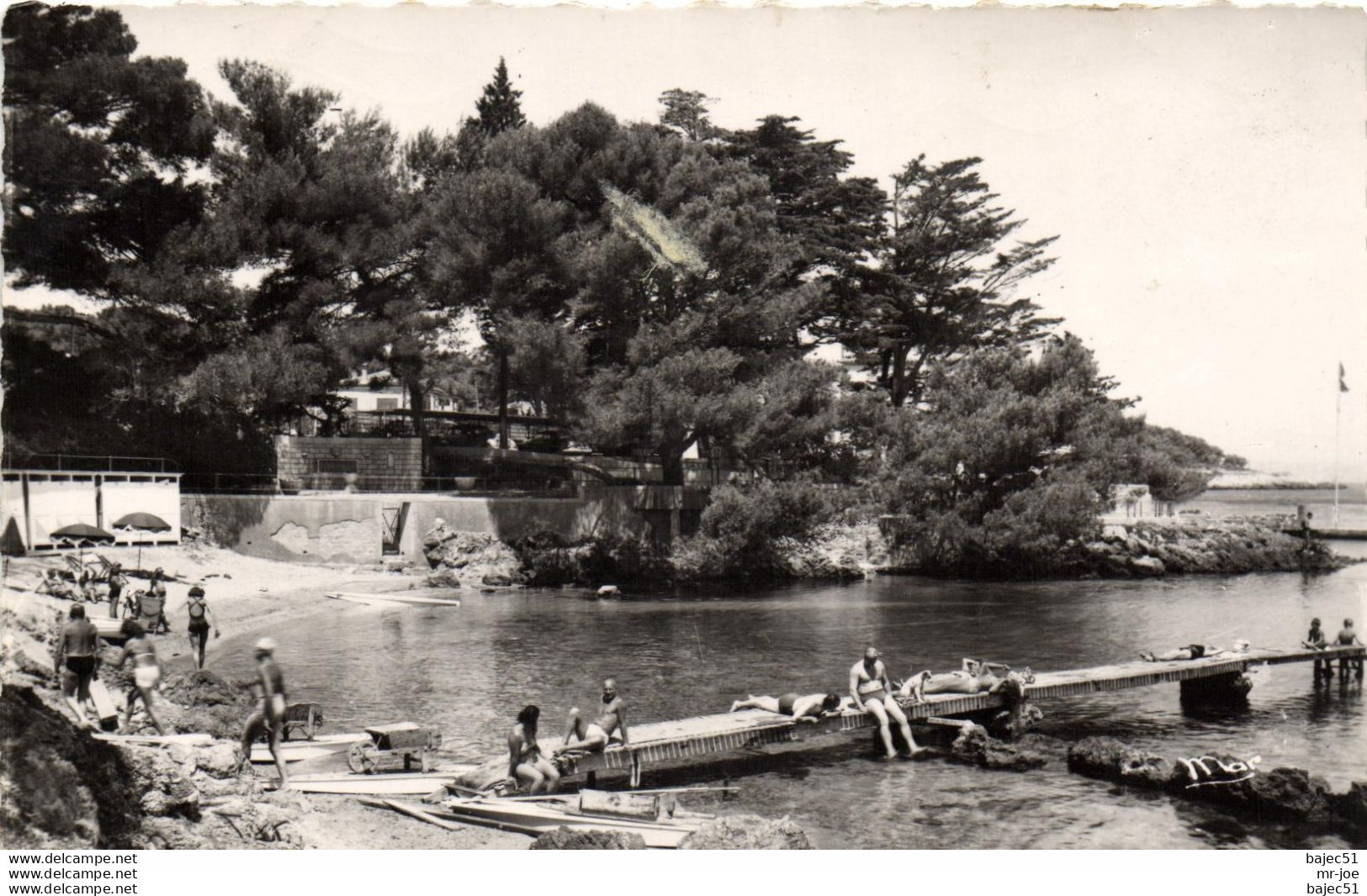 Cap d'Antibes - La Garoupe - la plage Carroll's