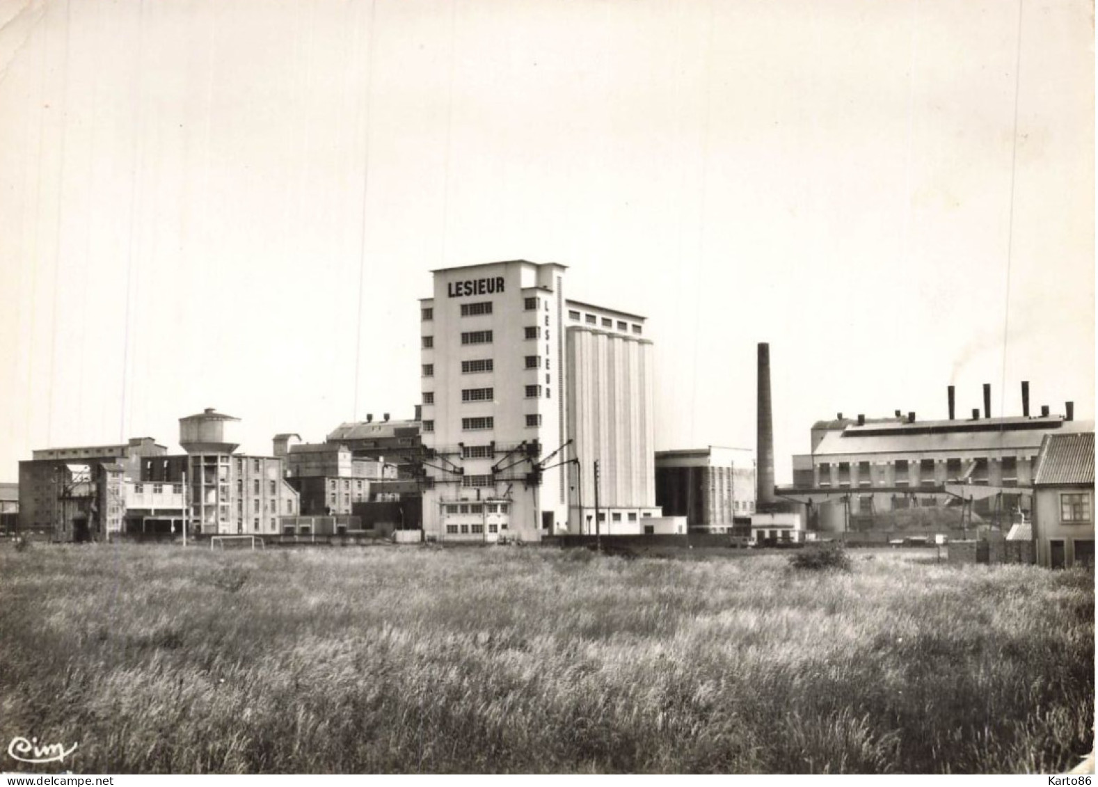 capelle la grande , nord * Usine LESIEUR * industrie