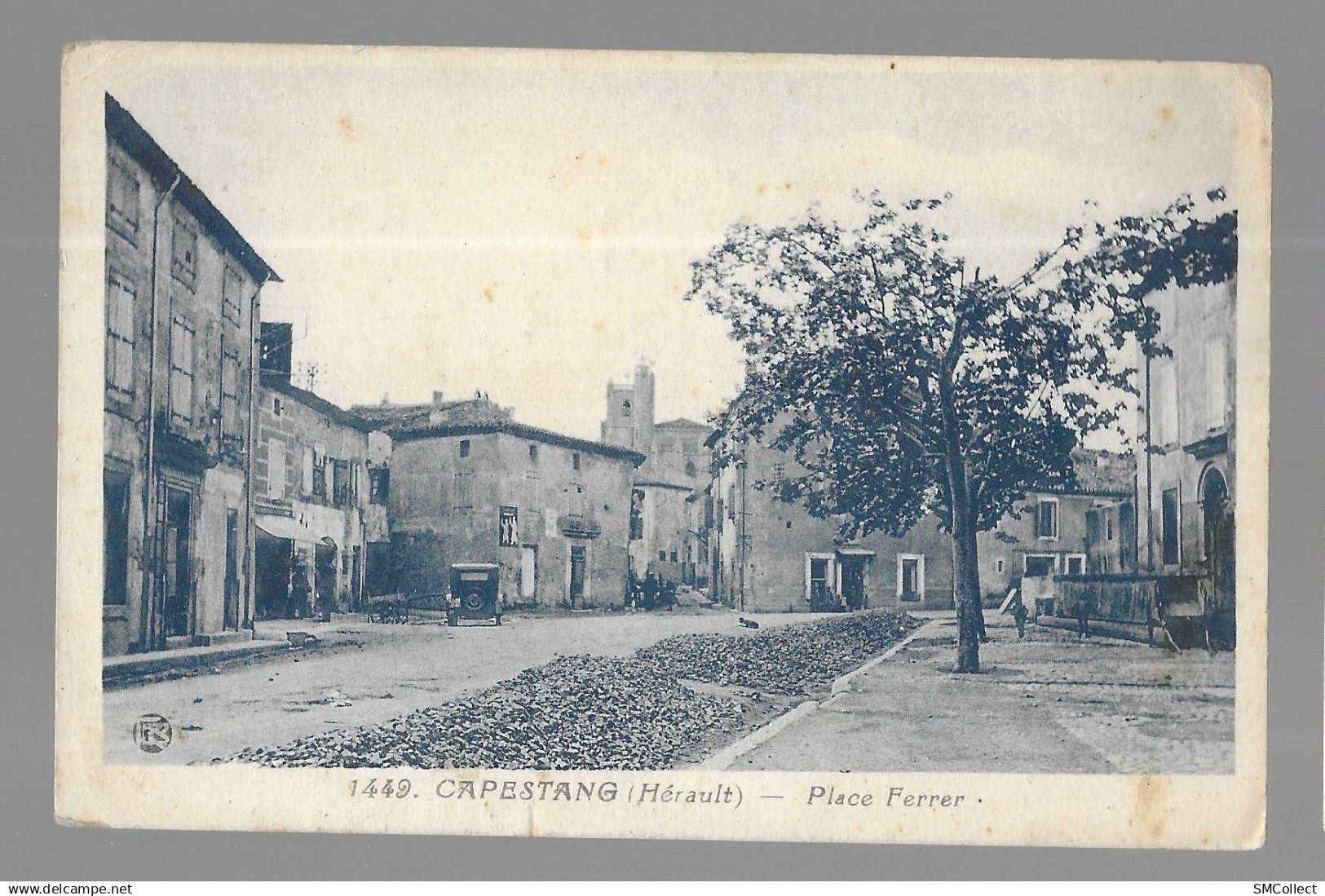 Capestang, place Ferrer (14905)