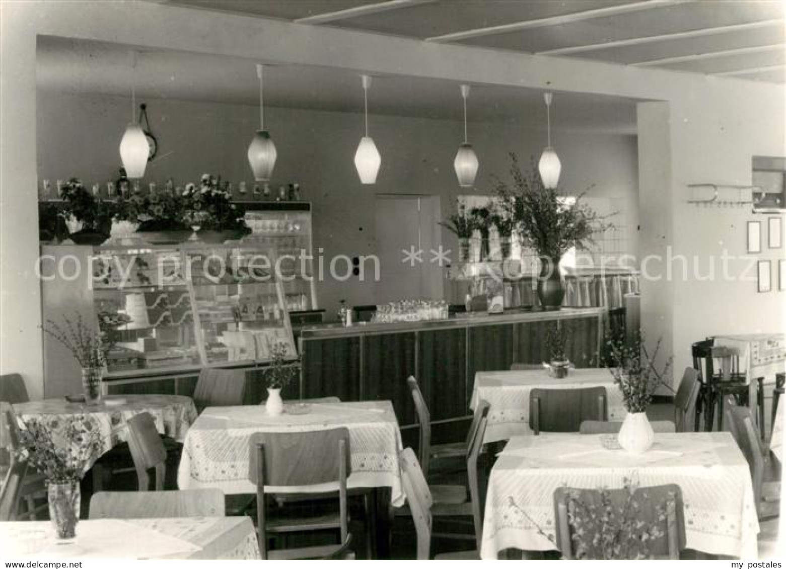 Caputh Gaststaette Strandbad Gastraum Theke