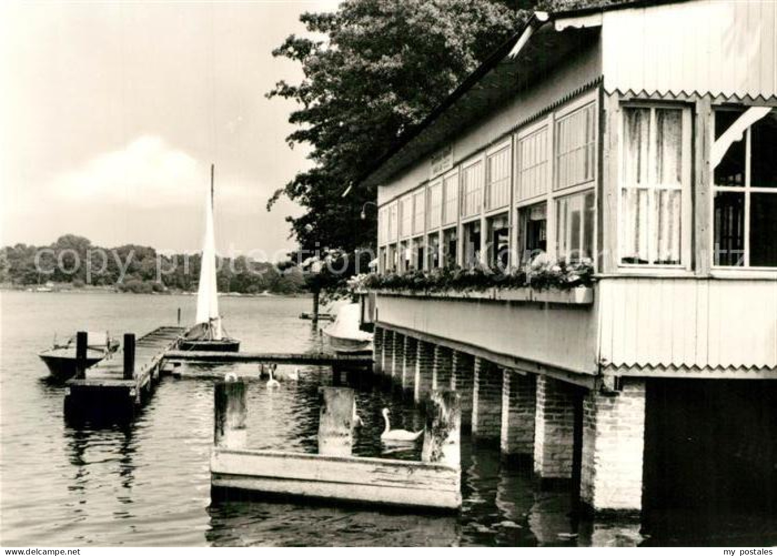 Caputh Gaststaette und Cafe Faehrhaus