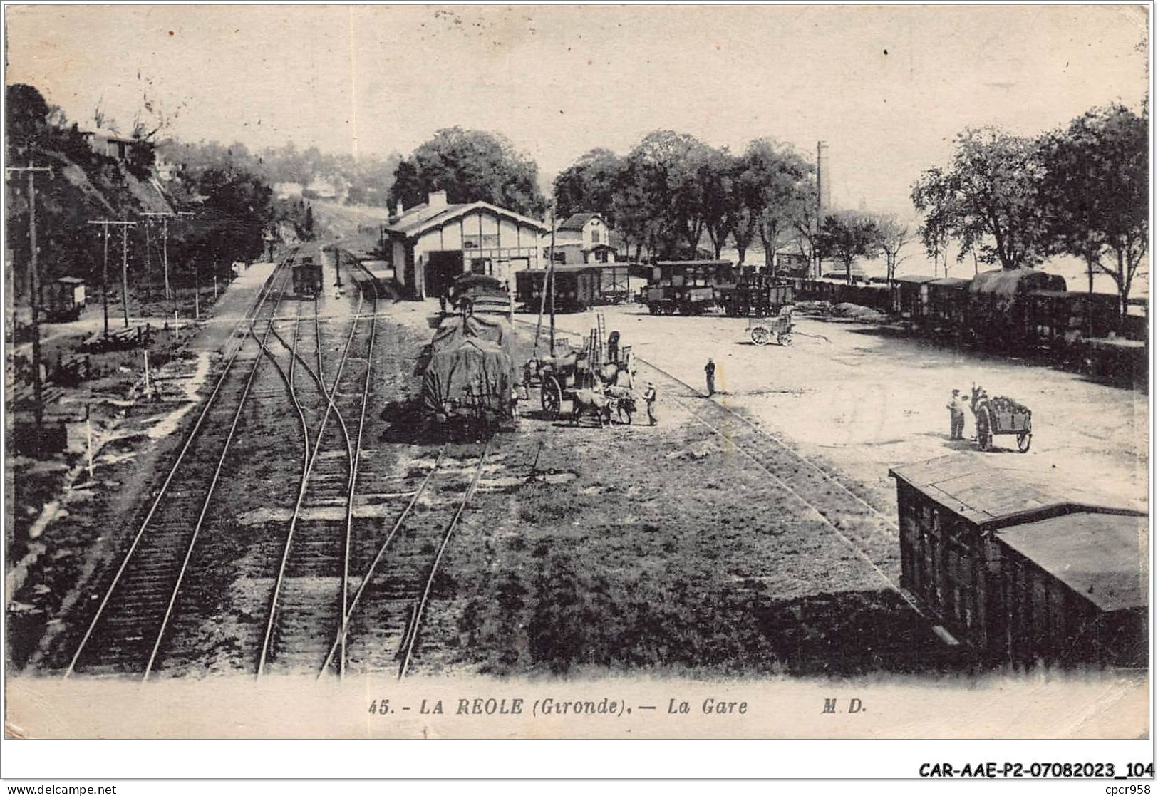 CAR-AAEP2-33-0160 - LA REOLE - la gare - Train