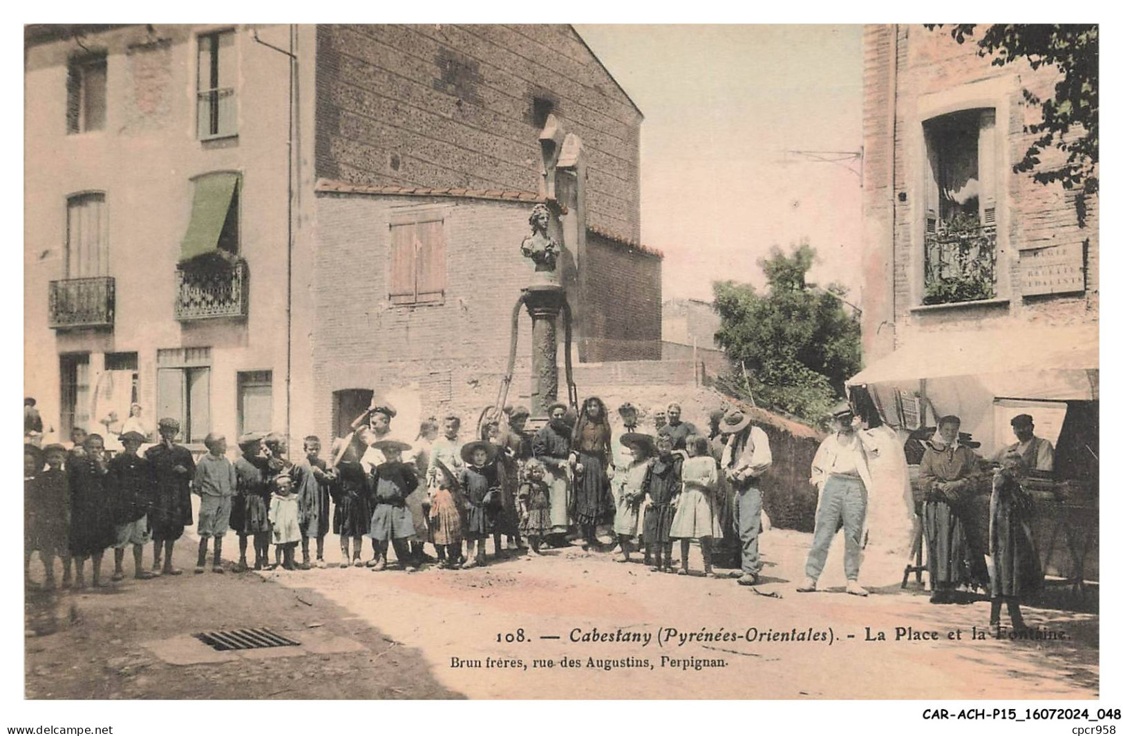 CAR-ACHP15-0978-66 - CABESTANY - La place et la fontaine