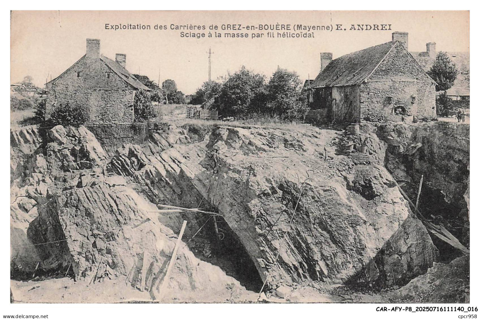 CAR-AFYP8-0422-53 - Exploitation des carroères de CREZ-EN-BOUERE - Sciage à la masse par fil hélicoidal - Mine